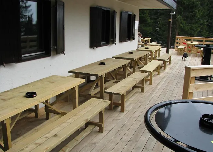 Bed & Breakfast And Restaurant Tia