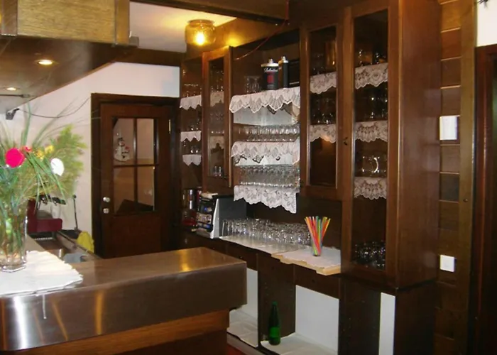 And Restaurant Tia Bed & Breakfast *