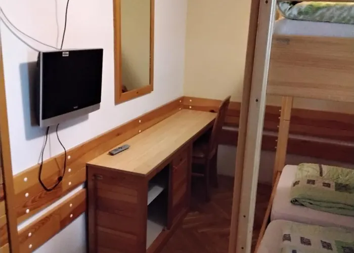 And Restaurant Tia Bed & Breakfast Cerklje na Gorenjskem